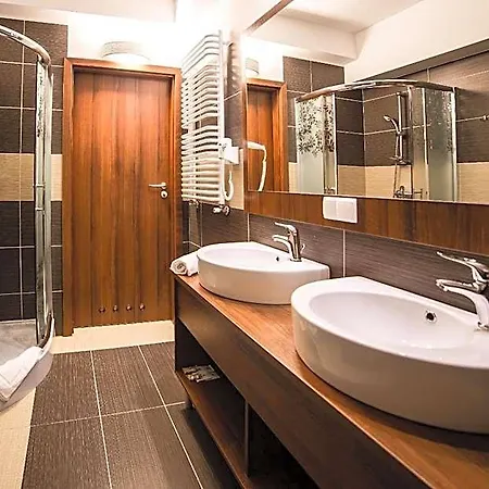 Hotel Dwa Potoki