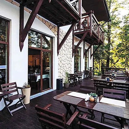 Hotel Dwa Potoki 3*